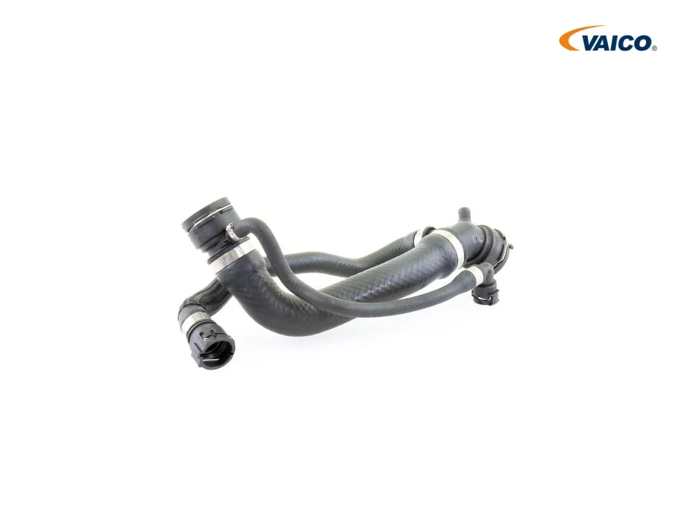BMW E65 E66 Radyatör Hortumu Sol Üst VAICO V20-1691