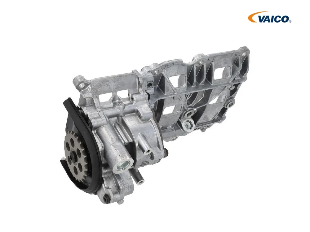 BMW E84 E90 E91 E92 E93 F07 Yağ Pompası VAICO V20-4704