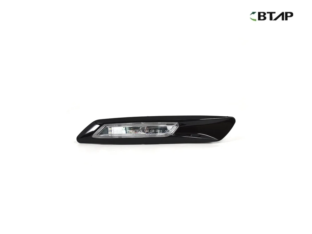 BMW F10 F11 F18 Çamurluk Sinyali Siyah Sağ BTAP EBB137-5486B