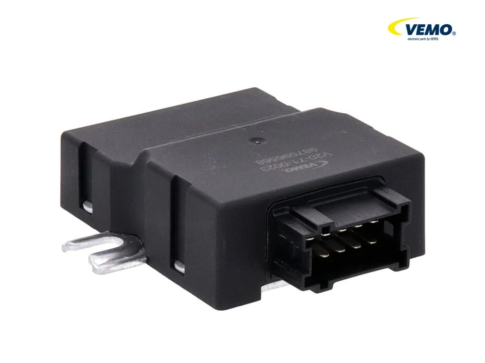 BMW F90 F91 F92 F93 F97 F98 Yakıt Pompası Kontrol Ünitesi VEMO V20-71-0023