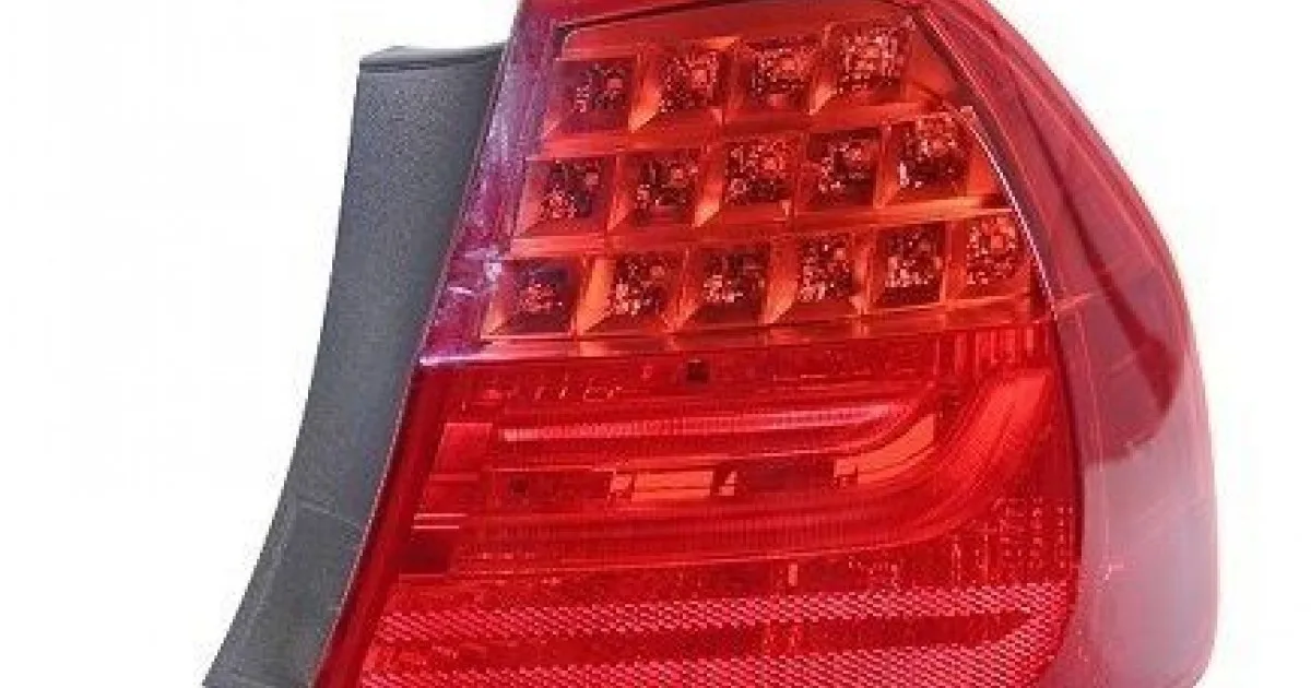 BMW LCI Sağ Dış Stop Lambası [E90] 63217154154 | MARELLI