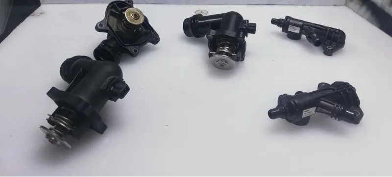 BMW M10 Termostat 11531253249 | MAHLE