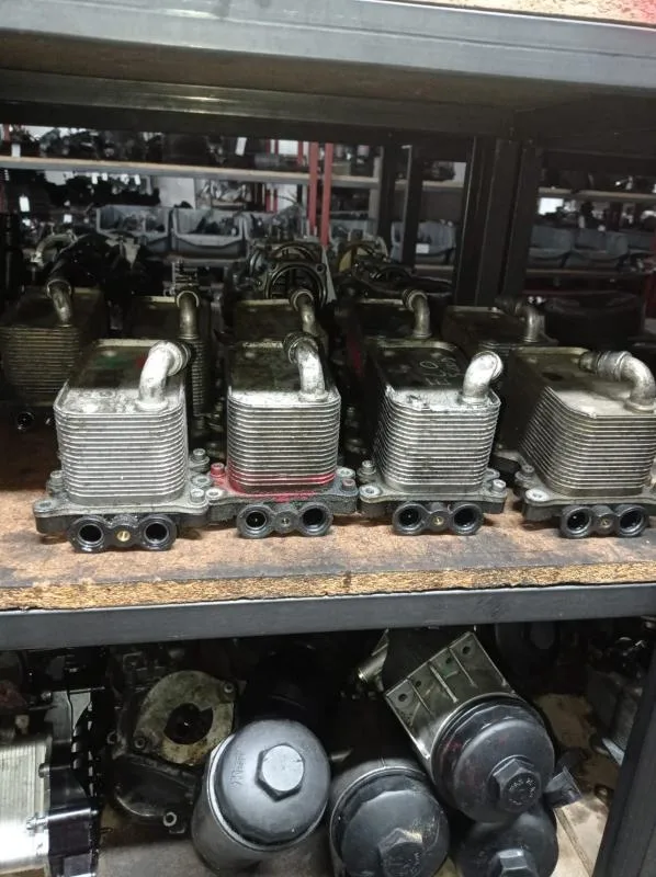 BMW 1 Serisi E81 - Çıkma Orjinal Motor Yağ Soğutucu | N52 Yağ Soğutucu - E81 Isı Eşanjörü 11427525333 | 1142 7 525 333 | 1142 7525333 |