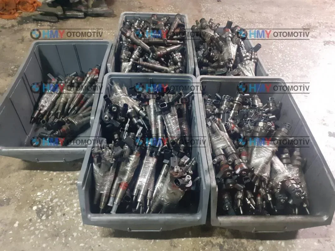 B47 motoruna ait çıkma enjektör