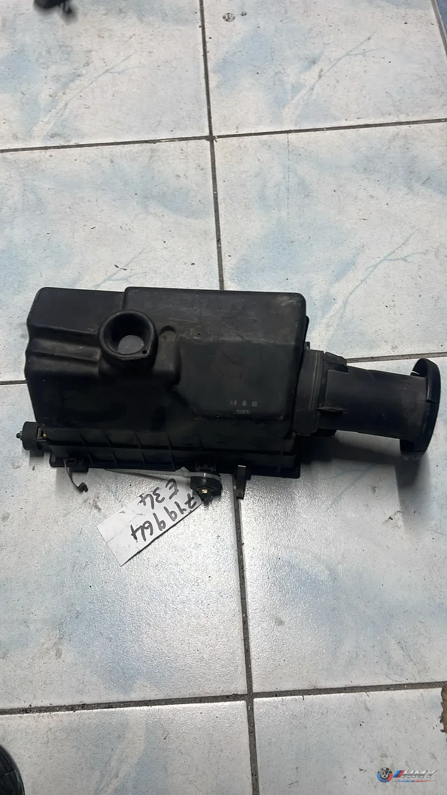 BMW Orijinal Çıkma Hava Filtre Kutusu 13711719964