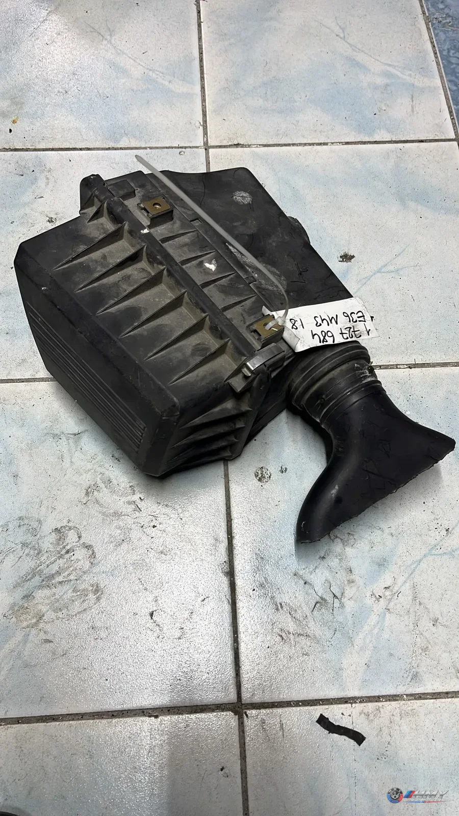 BMW Orijinal Çıkma Hava Filtre Kutusu 1727684