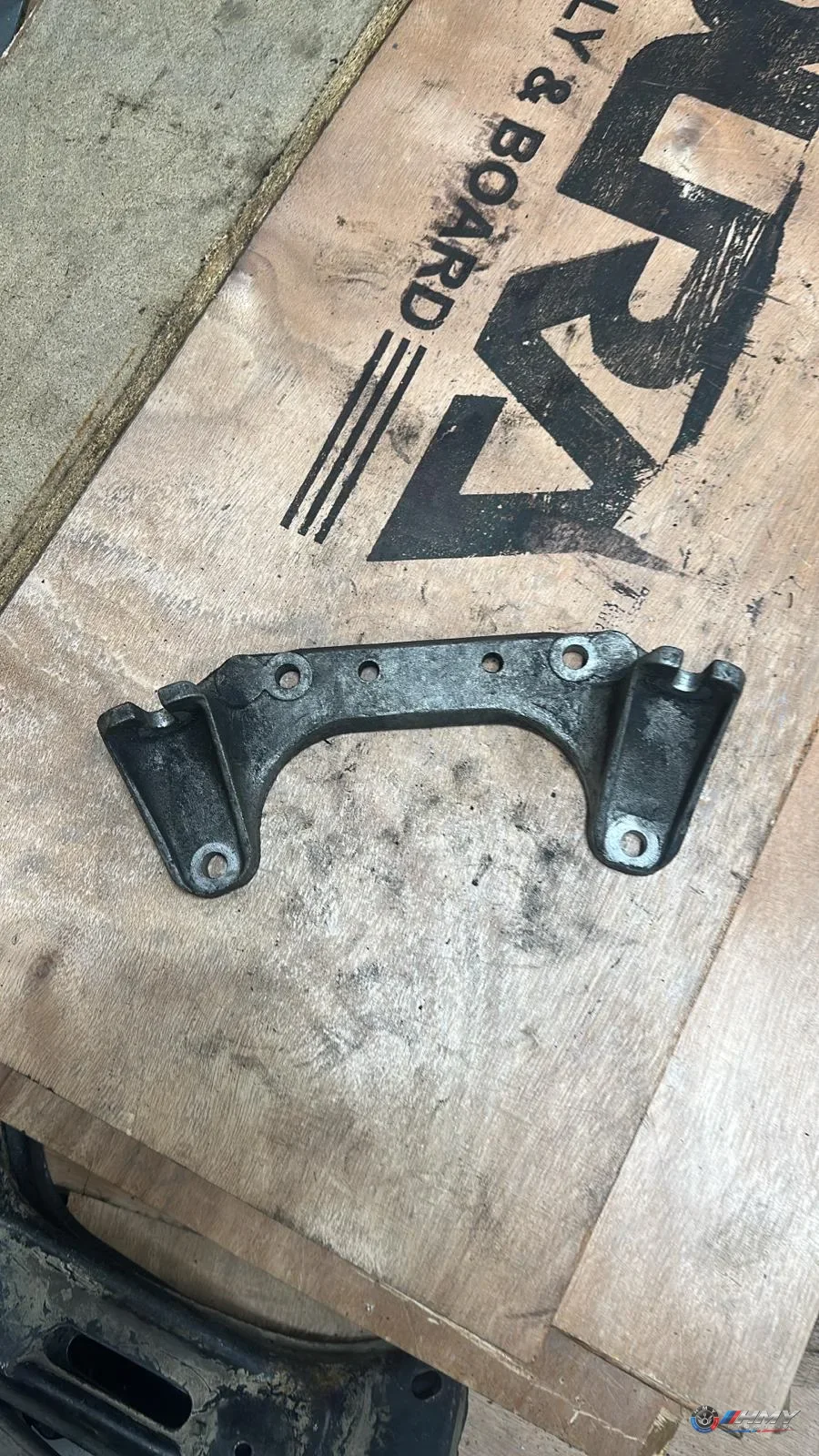 BMW Orijinal Çıkma E46 E85 E86 - Bağlantı Parçası/Motor Kulağı Z4 Z4 22316760532