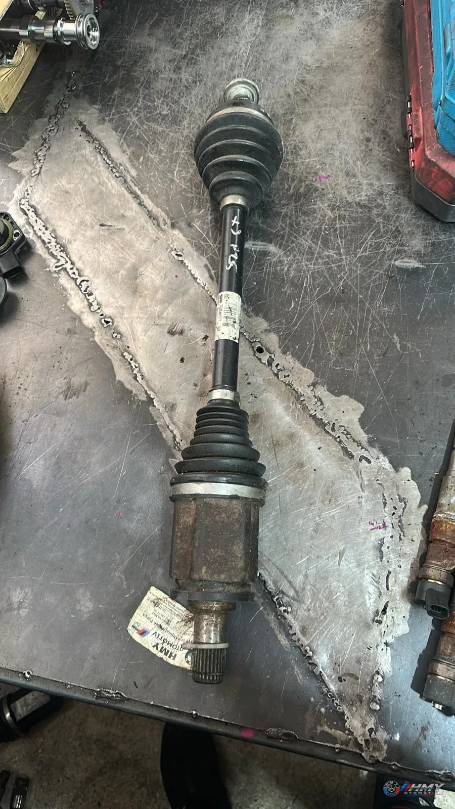 BMW Orijinal Çıkma F25 F26 - Sol Ön Aks Mili 31607598027