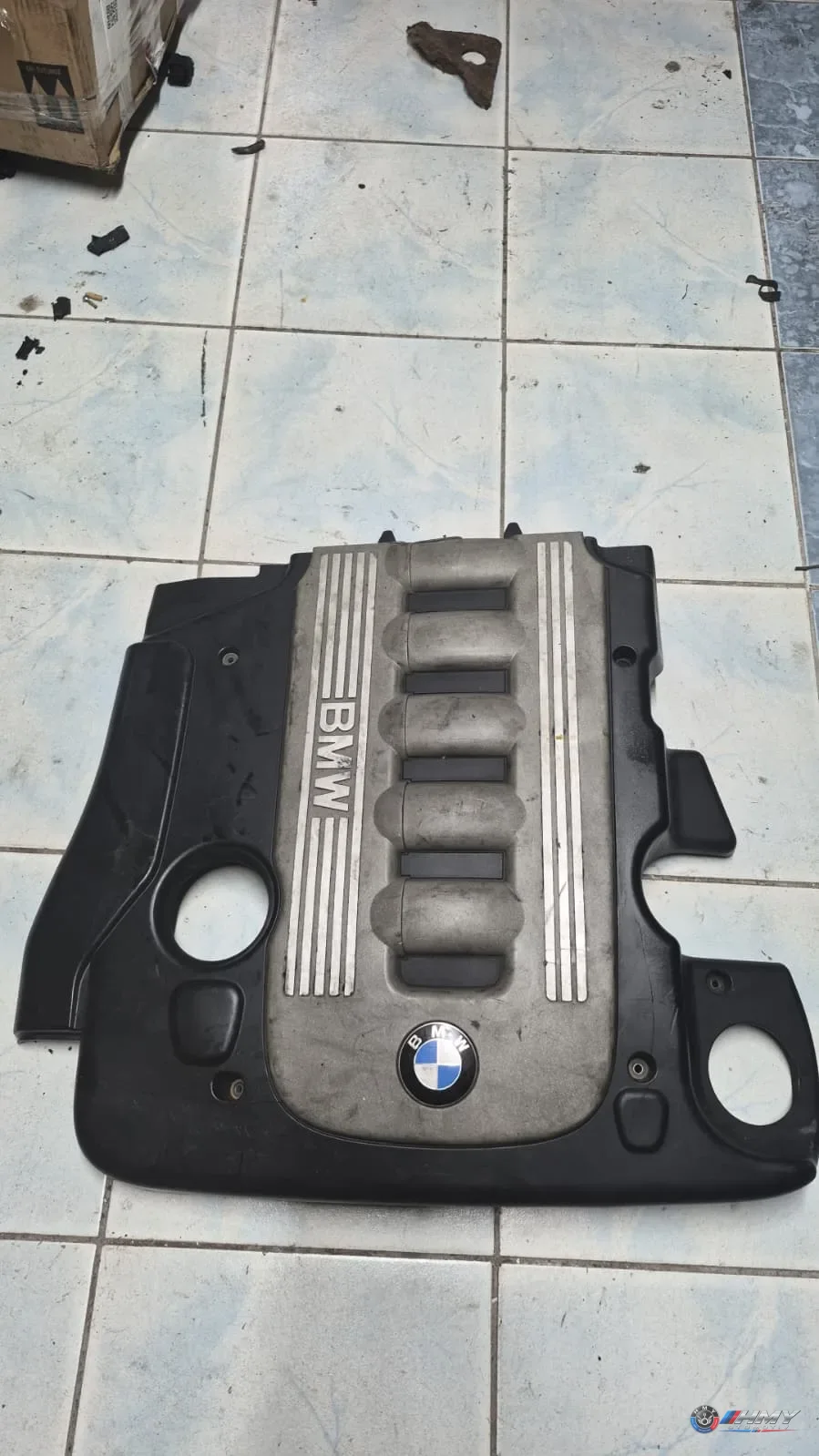 BMW Orijinal Çıkma E60 E61 E65 E66 E70 E71 - M57 Motor Üst Kapağı 11147807240