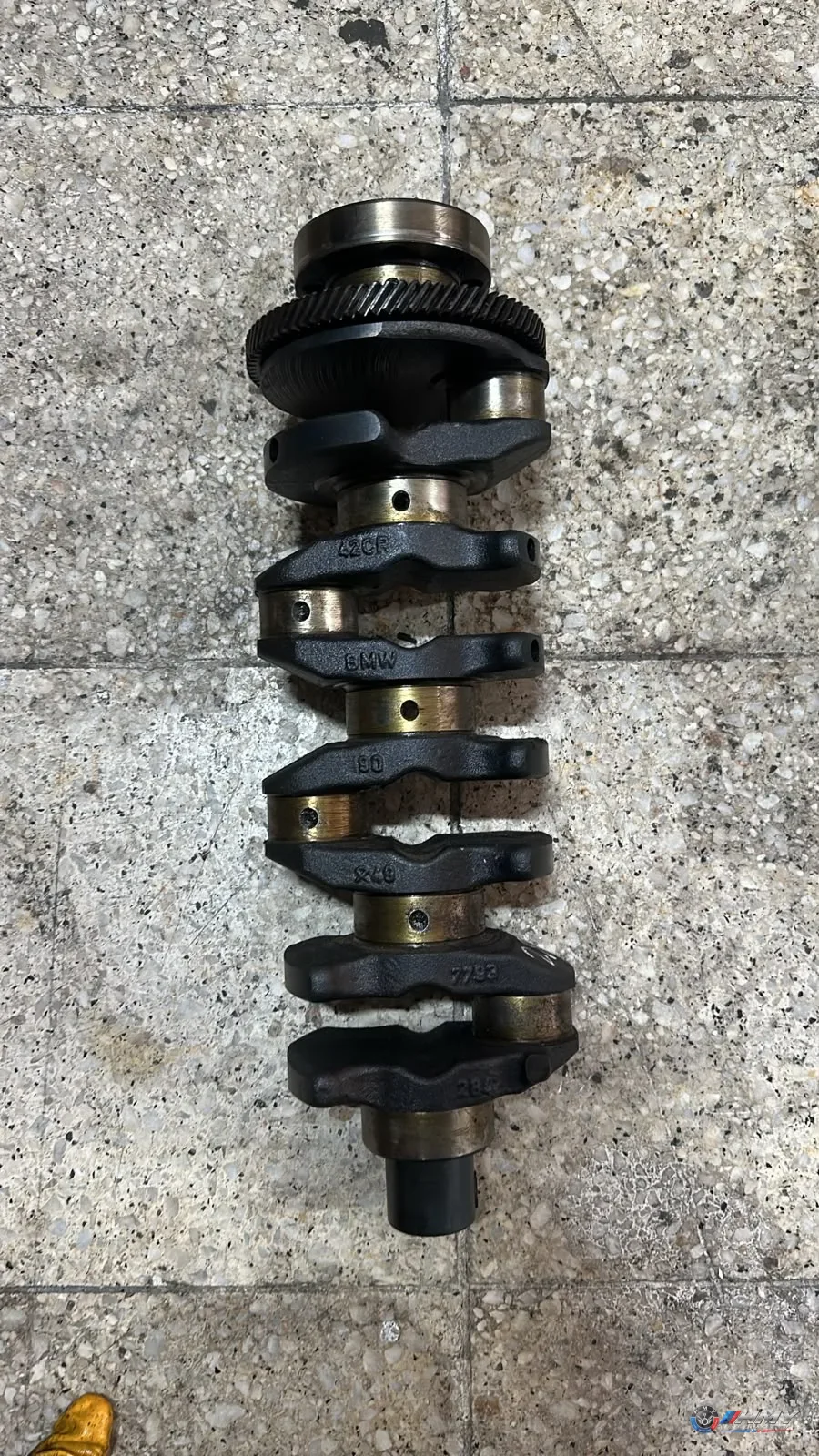 BMW Orijinal Çıkma Krank Mili 7793284