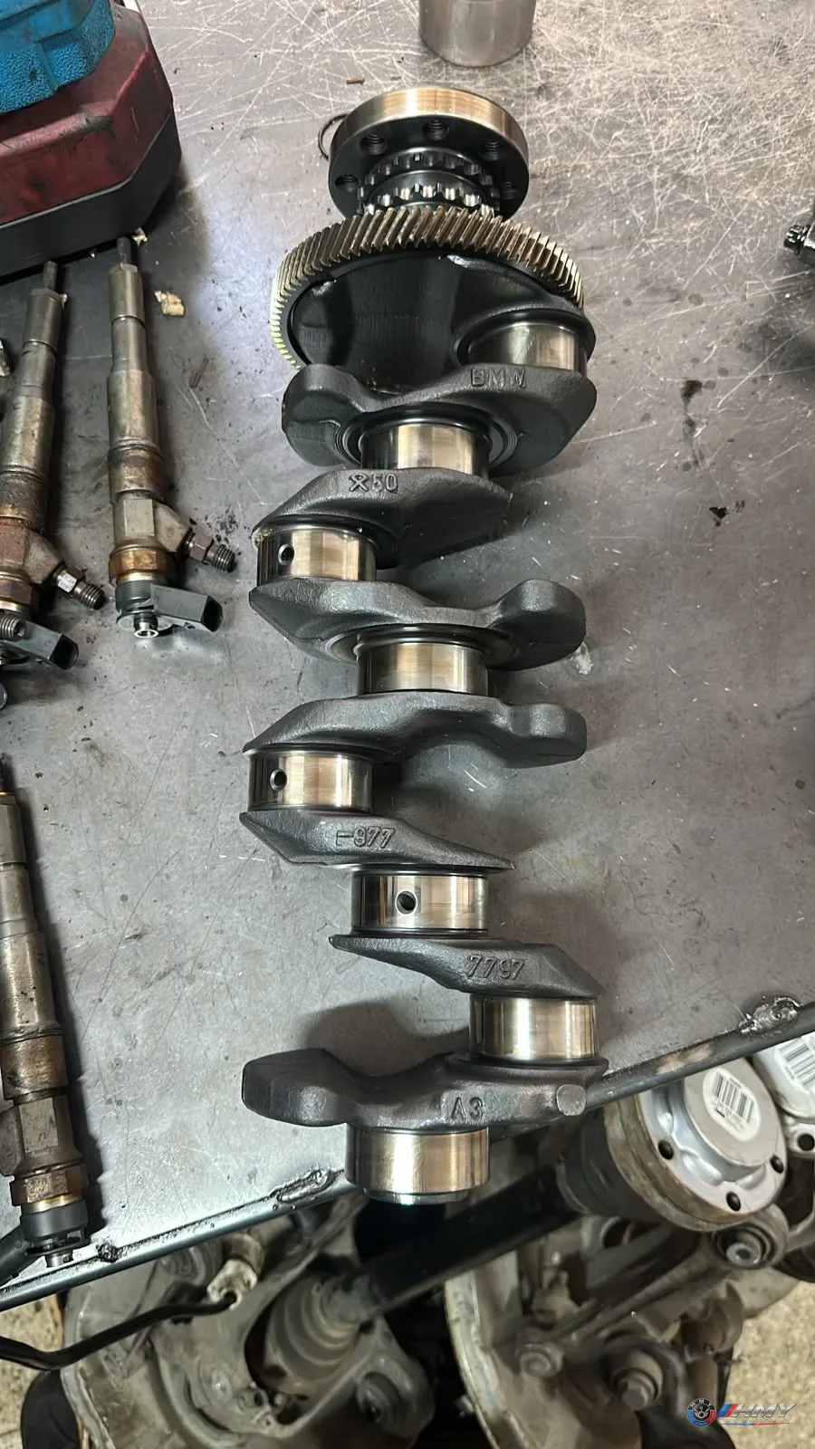 BMW Orijinal Çıkma Krank Mili 7797977