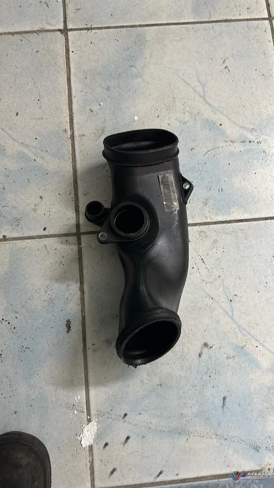 BMW Orijinal Çıkma F01 F02 F10 F11 - N57 Hava Filtresi Hortumu 13718507373