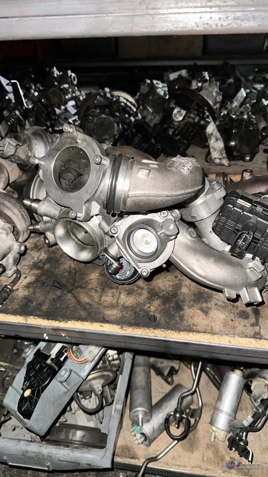 BMW Orijinal Çıkma F10 F15 F25 F30 F32 F36 - N57Z Turbo 8508091