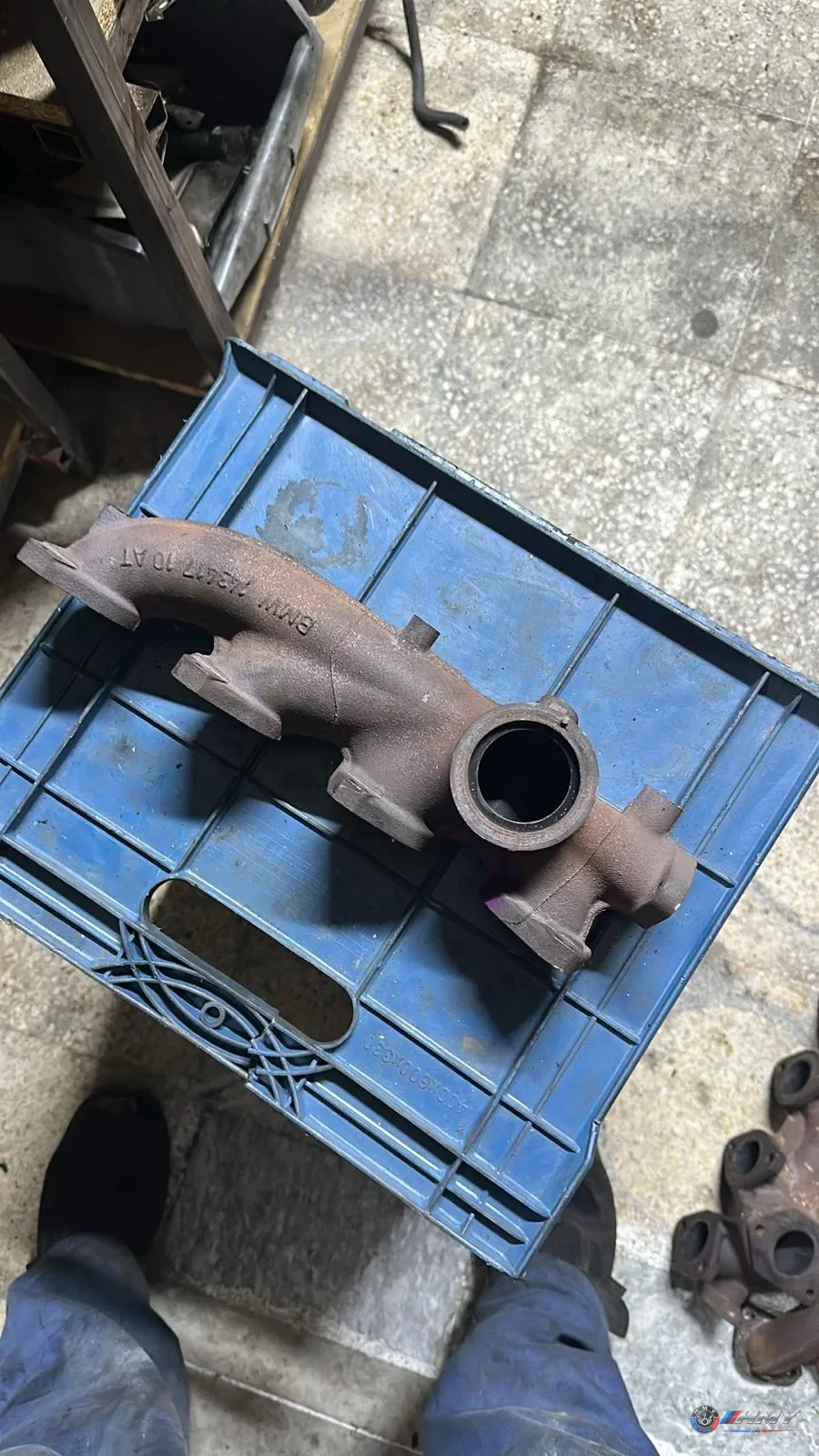 BMW Orijinal Çıkma Egzoz Manifoldu 8529888