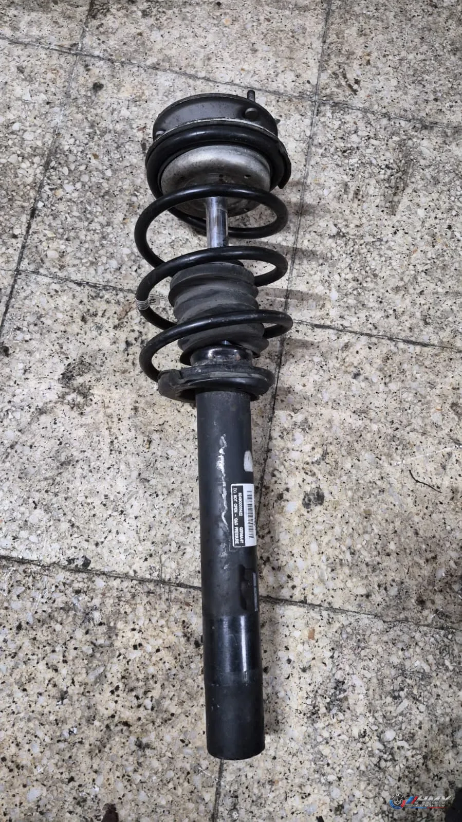 BMW Orijinal Çıkma 3 Serisi E90 E92 - M47 M57 N47 N51 N52 N53 N54 Amortisör Kovanı Ön Sağ (Sachs ) 31316786002