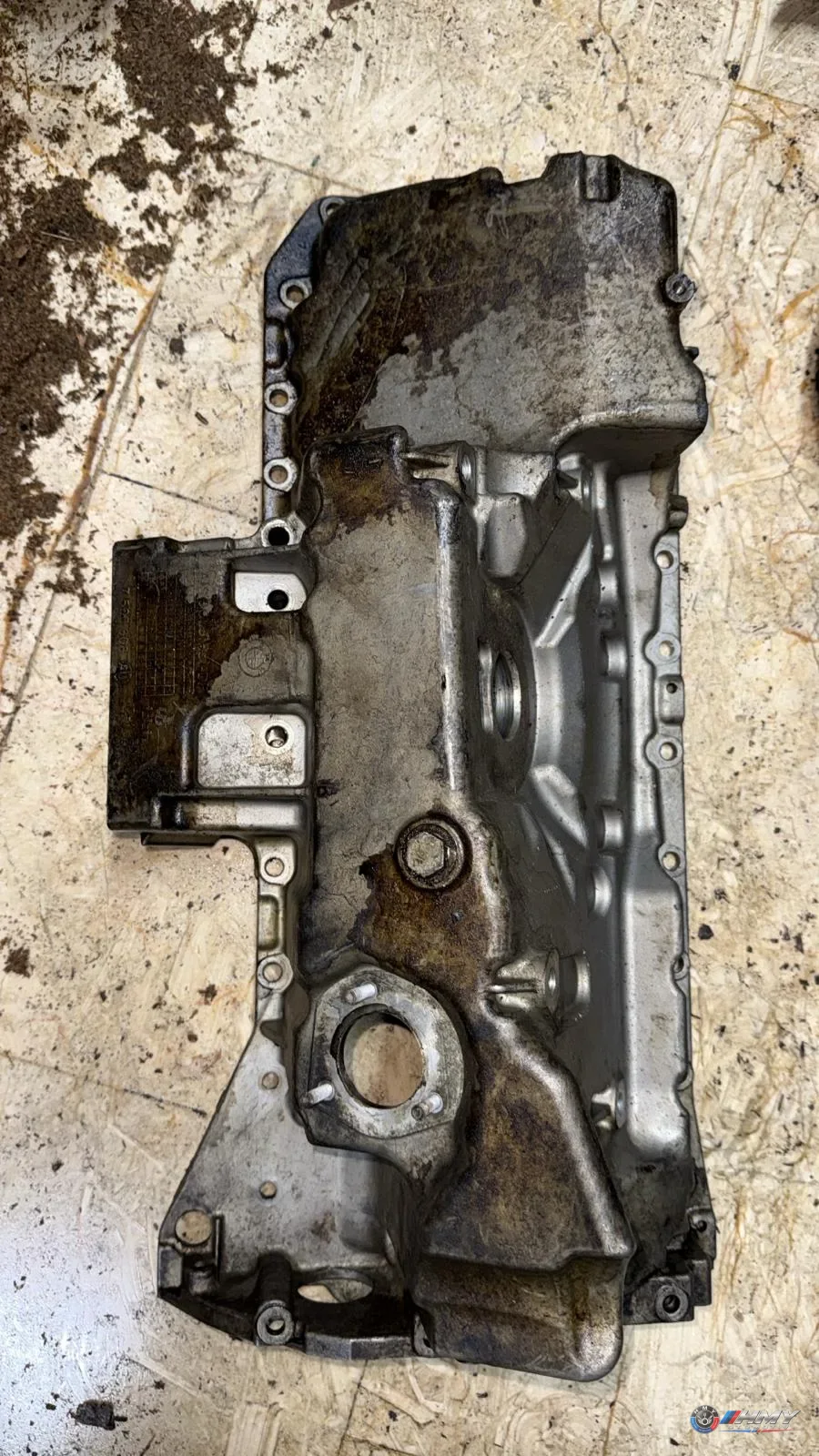 BMW Orijinal Çıkma E70 E71 - N52 N54 Yağ Karteri 11137560308