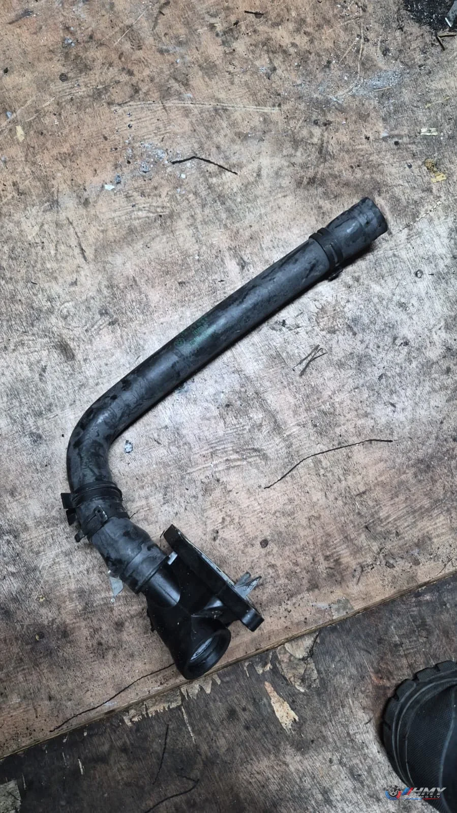 BMW Orijinal Çıkma F20 F21 F30 F31 F35 - N13 Çıkış Parçası 11537600586