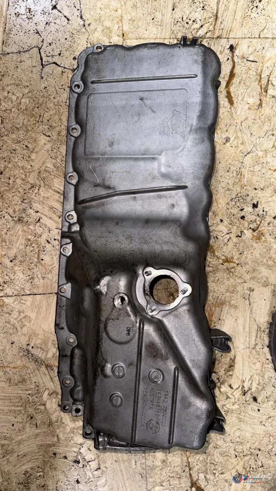BMW Orijinal Çıkma E90 E91 E92 E93 F01 F02 - N57 Motor Yağ Karteri 11137800322