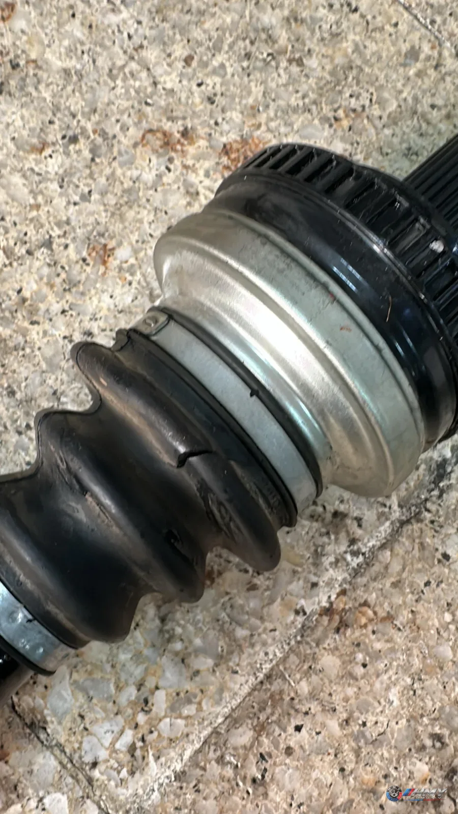 BMW Orijinal Çıkma 3 Serisi E46 - S54 Tahrik Çıkış Mili Sağ 33217839466