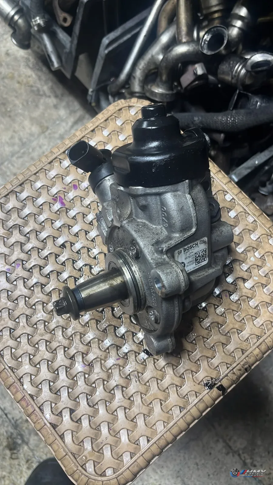 BMW Orijinal Çıkma F39 F40 F44 F45 F46 F48 - B47D Yüksek Basınç Pompası 13518579230